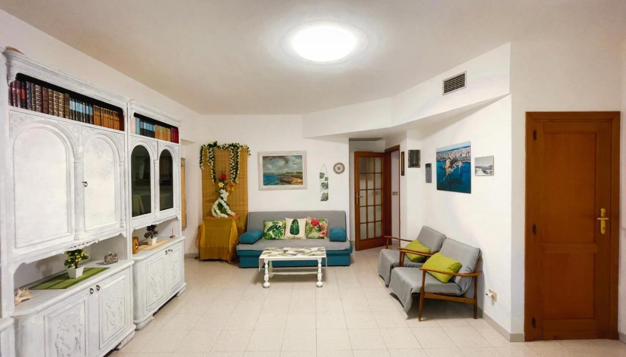 L'Hibiscus Di Lucia Villa Alghero Esterno foto